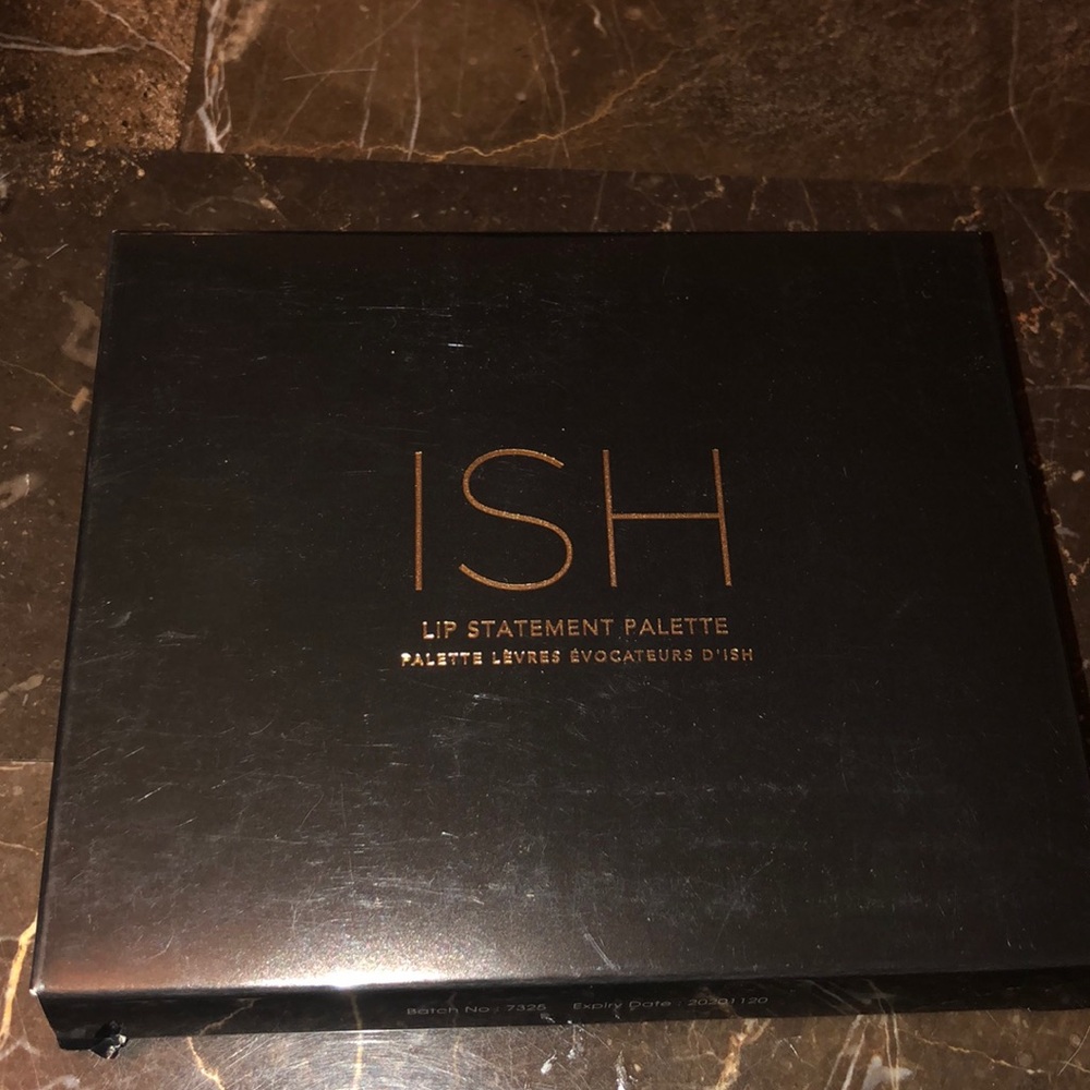 ISH LIP STATEMENT PALETTE